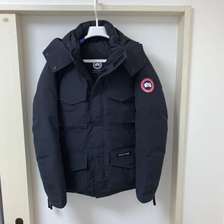 カナダグース(CANADA GOOSE)のカナダグース　カムループス　美品　サイズS ネイビー(ダウンジャケット)