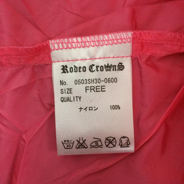 RODEO CROWNS(ロデオクラウンズ)の新品未使用 RODEO CROWNS レインポンチョ レディースのジャケット/アウター(ポンチョ)の商品写真