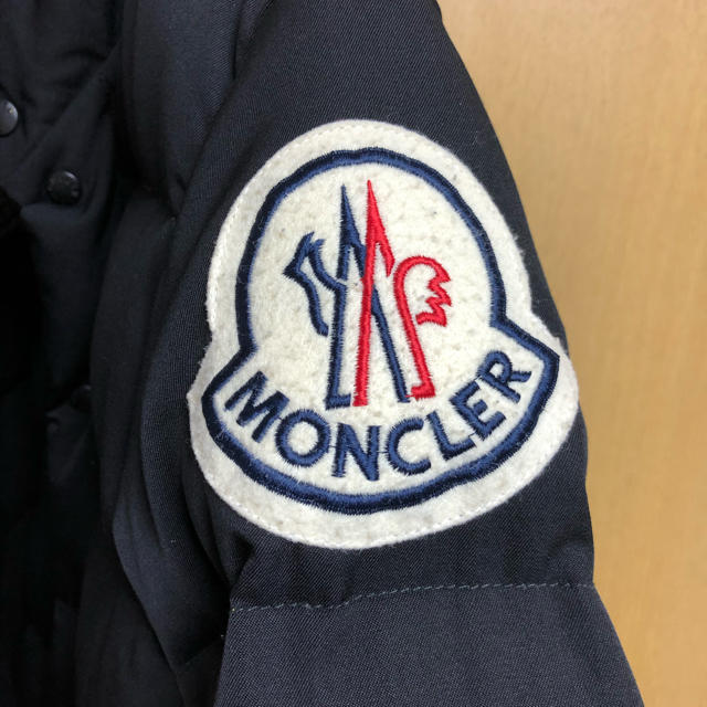 MONCLER(モンクレール)のYaman様専用　本日発送可能です。 メンズのジャケット/アウター(ダウンジャケット)の商品写真