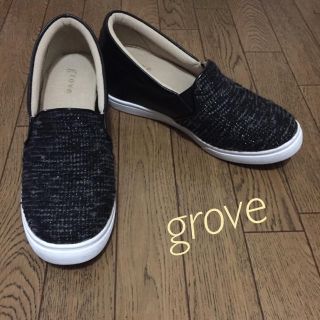 グローブ(grove)のインヒールスリッポン(スリッポン/モカシン)