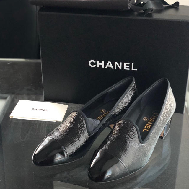 CHANEL(シャネル)のご専用新品未使用 シャネル パンプス レディースの靴/シューズ(ハイヒール/パンプス)の商品写真