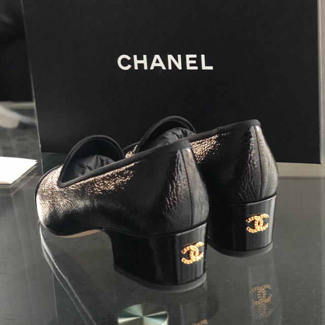 CHANEL(シャネル)のご専用新品未使用 シャネル パンプス レディースの靴/シューズ(ハイヒール/パンプス)の商品写真