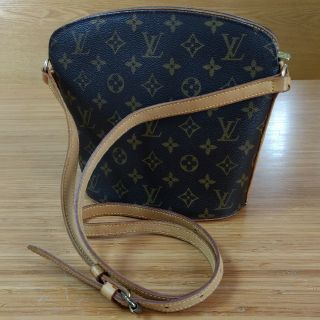 ルイヴィトン(LOUIS VUITTON)のLouis Vuitton　ドルーオ(ショルダーバッグ)