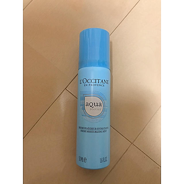 L'OCCITANE(ロクシタン)の綴様専用　L'OCCITANE アクアレオティエ ハイドレーションミスト50mL コスメ/美容のスキンケア/基礎化粧品(化粧水/ローション)の商品写真