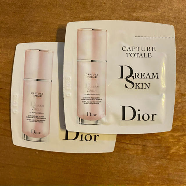Dior(ディオール)のディオール　サンプル コスメ/美容のキット/セット(サンプル/トライアルキット)の商品写真