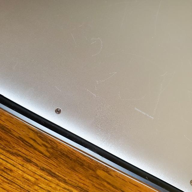 Apple(アップル)の【中古】MacBook Pro (Mid 2009) MB990J/A スマホ/家電/カメラのPC/タブレット(ノートPC)の商品写真