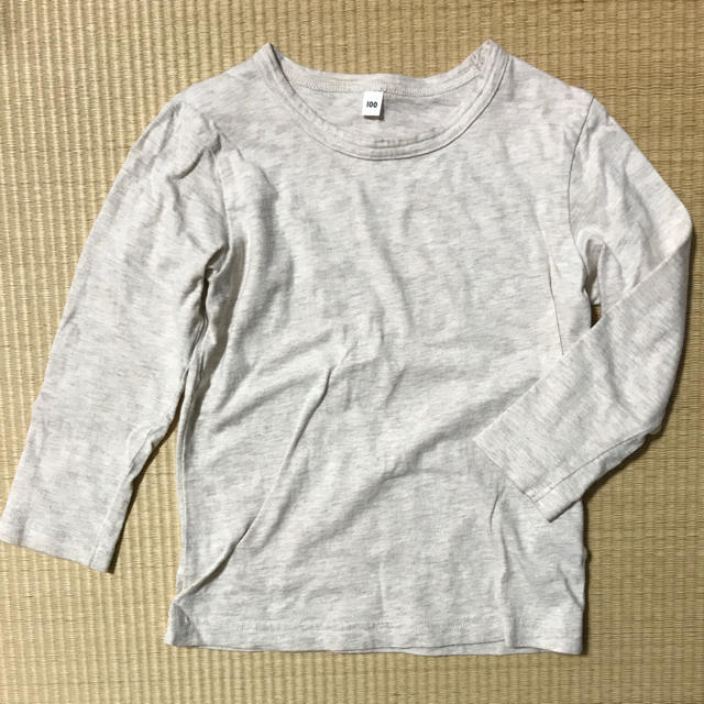 MUJI (無印良品)(ムジルシリョウヒン)の無印良品 長袖Tシャツ  100  2点セット キッズ/ベビー/マタニティのキッズ服男の子用(90cm~)(Tシャツ/カットソー)の商品写真