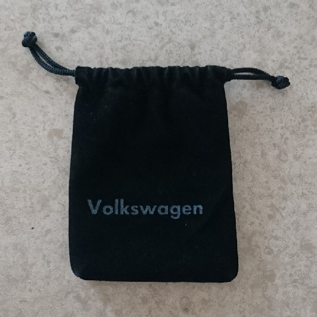 Volkswagen(フォルクスワーゲン)のフォルクスワーゲン ベルベット生地 小さな巾着 ハンドメイドのファッション小物(バッグ)の商品写真