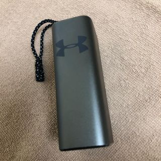 アンダーアーマー(UNDER ARMOUR)のアンダーアーマー　ワイヤレスイヤホン(ヘッドフォン/イヤフォン)