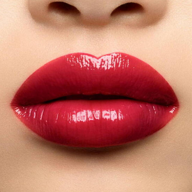 Yves Saint Laurent Beaute(イヴサンローランボーテ)のYSL♡ ヴォリュプテ プランプインカラー♡6 コスメ/美容のベースメイク/化粧品(口紅)の商品写真