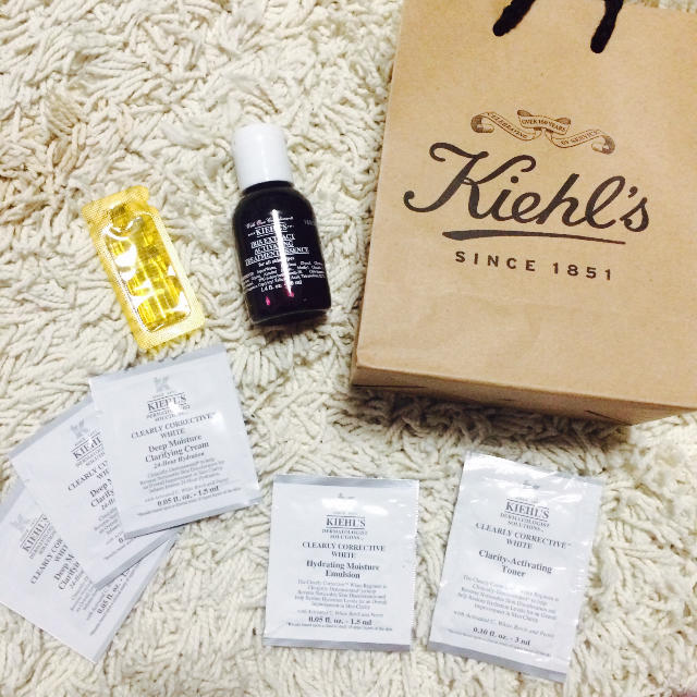 Kiehl's(キールズ)のキールズ♡サンプル6点 コスメ/美容のスキンケア/基礎化粧品(化粧水/ローション)の商品写真