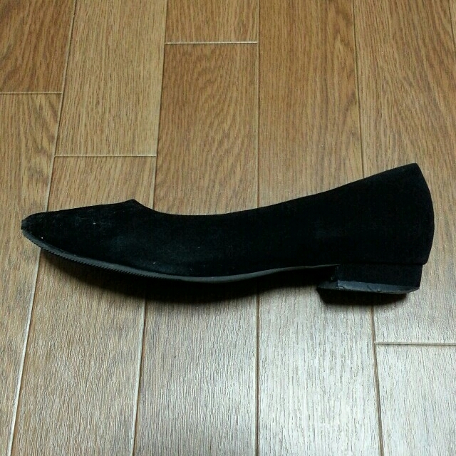 フラットパンプス 黒 Ｍ レディースの靴/シューズ(ハイヒール/パンプス)の商品写真