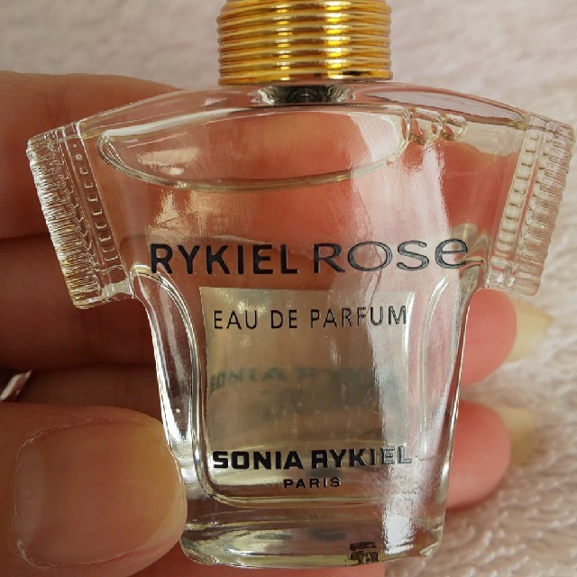 SONIA RYKIEL(ソニアリキエル)のSONIA RYKIELミニ香水 コスメ/美容の香水(香水(女性用))の商品写真