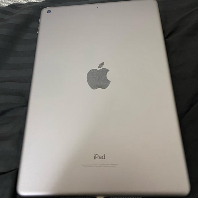 iPad 5世代 32GB スペースグレイ　wiーfiモデル