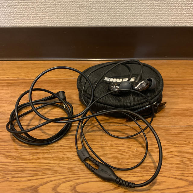 SHURE SE215 イヤホン