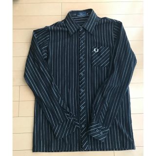 フレッドペリー(FRED PERRY)のフレッドペリーシャツMサイズ(シャツ)