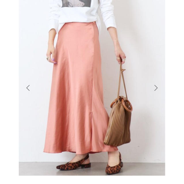 IENA(イエナ)のぷーりん様  専用ダブルサテンマーメイドスカート レディースのスカート(ロングスカート)の商品写真