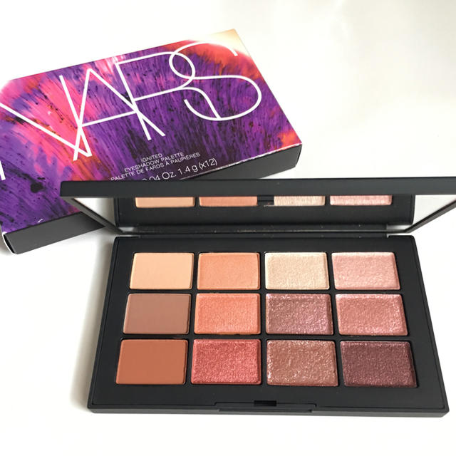 NARS イグナイテッド　アイシャドウパレット　箱付き