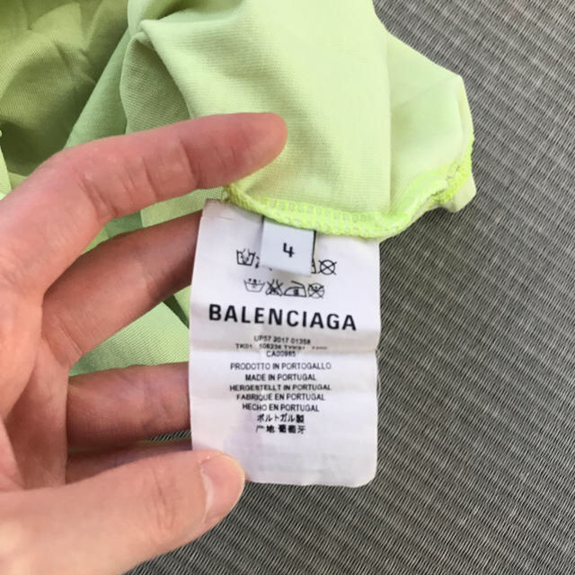 Balenciaga(バレンシアガ)のバレンシアガ　キッズ　Tシャツ キッズ/ベビー/マタニティのキッズ服男の子用(90cm~)(Tシャツ/カットソー)の商品写真