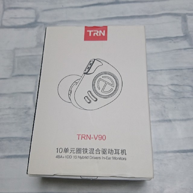 TRN v90 中華イヤホン　ハイブリッドイヤホン　高音質