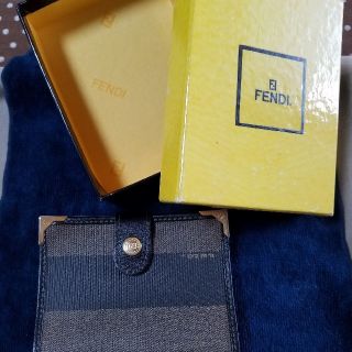 フェンディ(FENDI)のさらに値下げ★フェンディ★FENDI★カードケース★箱、ショッパー付(名刺入れ/定期入れ)