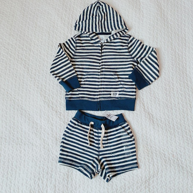 babyGAP(ベビーギャップ)の新品未使用 ボーダーセットアップ レディースのレディース その他(セット/コーデ)の商品写真