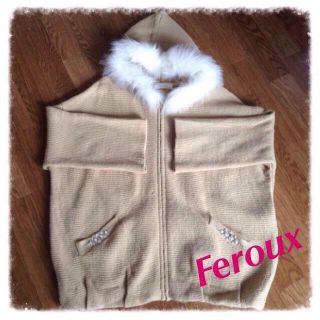 フェルゥ(Feroux)のFerouxニットアウター(毛皮/ファーコート)