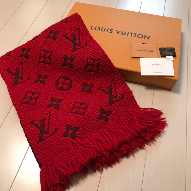 LOUIS VUITTON(ルイヴィトン)の❤︎美品❤︎ルイヴィトン❤︎ロゴマニア正規LV レディースのファッション小物(マフラー/ショール)の商品写真