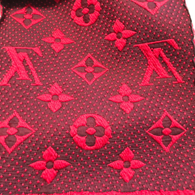 LOUIS VUITTON(ルイヴィトン)の❤︎美品❤︎ルイヴィトン❤︎ロゴマニア正規LV レディースのファッション小物(マフラー/ショール)の商品写真