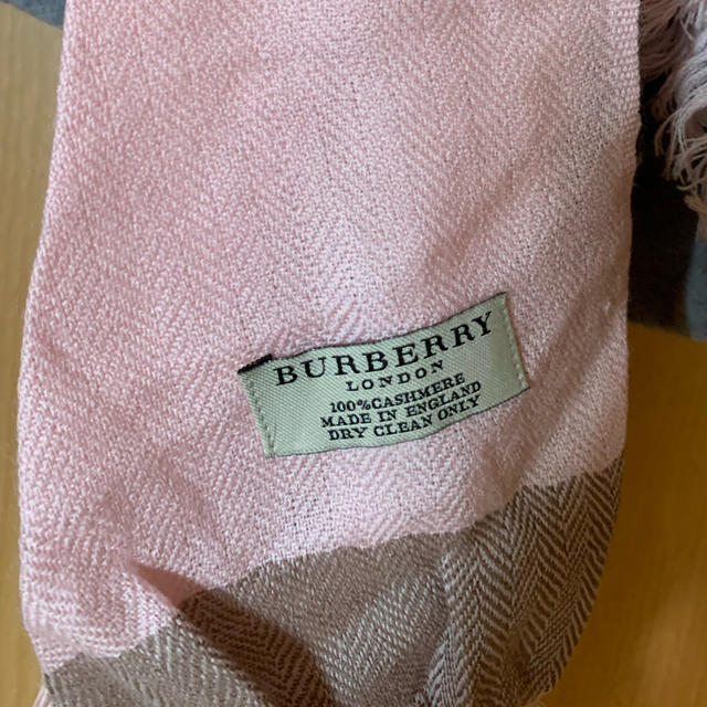 BURBERRY(バーバリー)のBurberry scarf スカーフ レディースのファッション小物(バンダナ/スカーフ)の商品写真