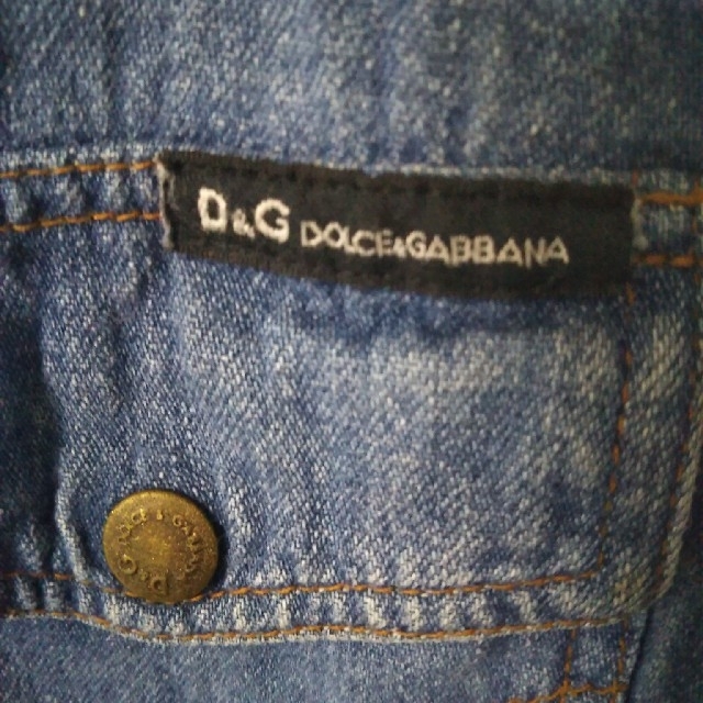 DOLCE&GABBANA(ドルチェアンドガッバーナ)のAYA様専用。ドルチェ&ガッバーナデニムシャツ レディースのトップス(シャツ/ブラウス(長袖/七分))の商品写真