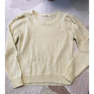 マジェスティックレゴン(MAJESTIC LEGON)のマジェスティックレゴン  長袖　トップス　冬　アイボリー　セーター　ニット(ニット/セーター)