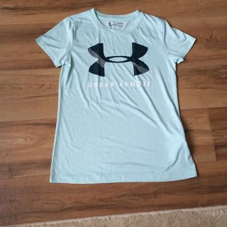 アンダーアーマー(UNDER ARMOUR)のスポーツ用Tシャツ(ウェア)