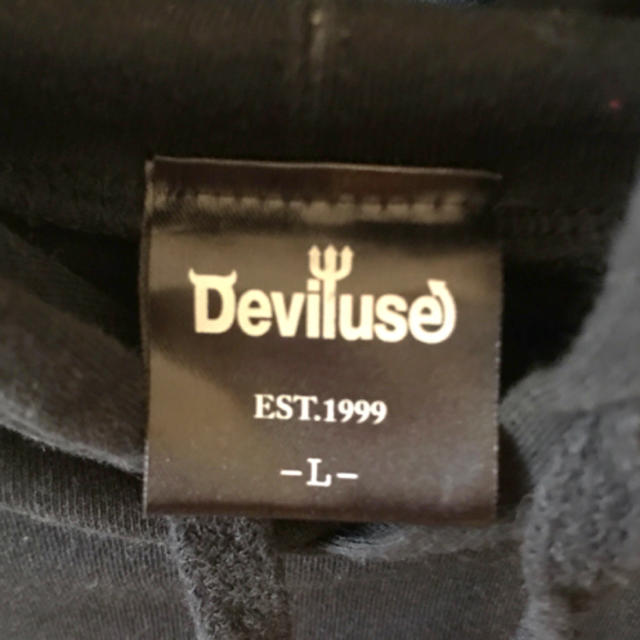 Deviluse(デビルユース)のDeviluse Bloodロゴ 限定薄手パーカー Lサイズ メンズのトップス(パーカー)の商品写真