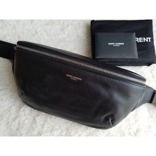 サンローラン(Saint Laurent)のSAINT LAURENT サンローラン クラシック レザー ベルト バッグ(ショルダーバッグ)