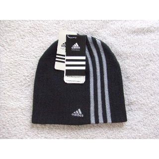 アディダス(adidas)のKOKIA様専用　adidasニット帽子(ニット帽/ビーニー)