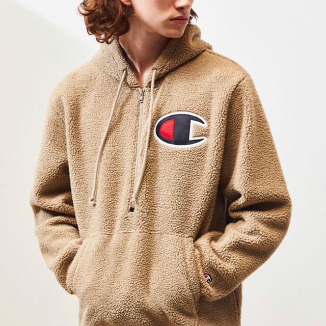 Champion(チャンピオン)のL チャンピオン ボアフリース ハーフジップ パーカー 新品 ベージュ 海外限定 メンズのトップス(パーカー)の商品写真