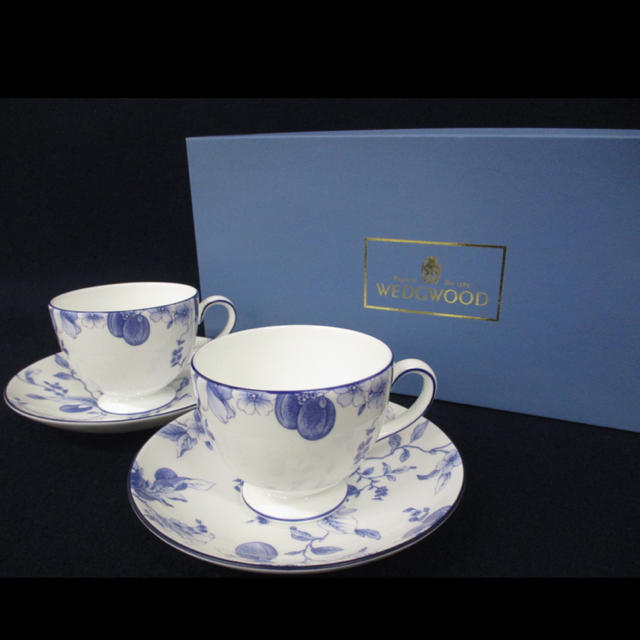 ウェッジウッド（Wedgwood）ブループラム ティーカップ＆ソーサー（リー）