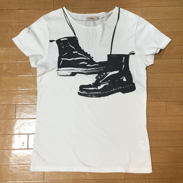 Dr.Martens(ドクターマーチン)のプリントTシャツ レディースのトップス(Tシャツ(半袖/袖なし))の商品写真