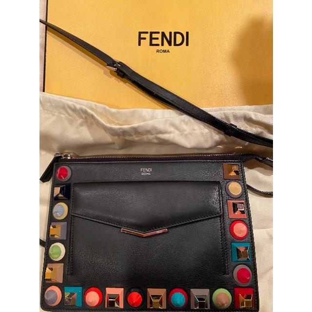 FENDI♡スタッズ クラッチショルダー 黒レディース