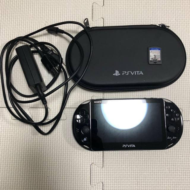 大人気PlayStation Vita PCH-2000 アサシン　セット