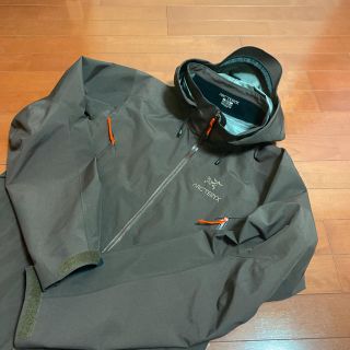 アークテリクス(ARC'TERYX)のアークテリクス ベータ AR Mサイズ(マウンテンパーカー)