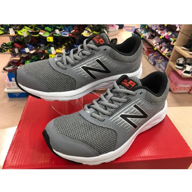 New Balance(ニューバランス)の新品送料無料♪26%OFF！超人気ニューバランス⭐️クッション抜群！グレイ265 メンズの靴/シューズ(スニーカー)の商品写真