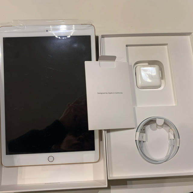 Apple iPad 7th ゴールド　wi-fi+cellular 32GBタブレット