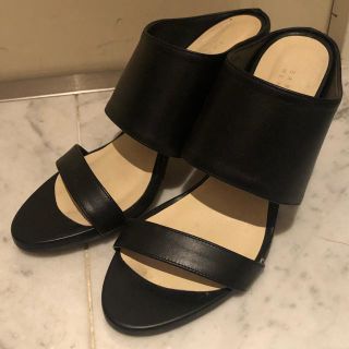 バーニーズニューヨーク(BARNEYS NEW YORK)のシューズ(ハイヒール/パンプス)