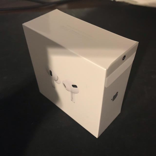 Apple(アップル)のApple AirPods Pro MWP22J/A スマホ/家電/カメラのオーディオ機器(ヘッドフォン/イヤフォン)の商品写真