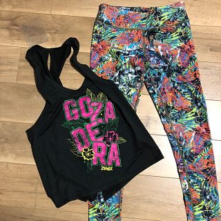 ズンバ(Zumba)の【ZUMBA 】レギンス・トップスセット売り　値下げ！(トレーニング用品)