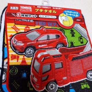 タカラトミー(Takara Tomy)のTAKARA TOMY　トミカミニハンカチ3枚組(その他)