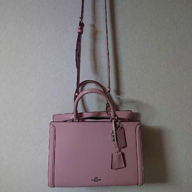 桜色COACH 2wayバッグ ???????? - ショルダーバッグ