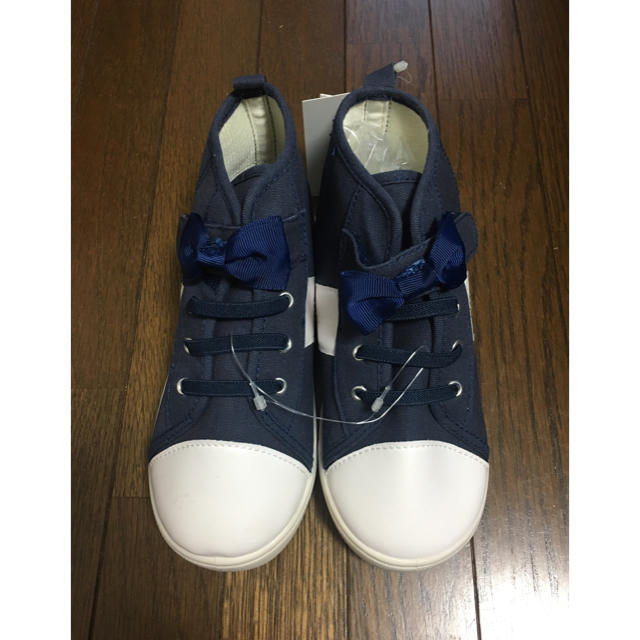 kumikyoku（組曲）(クミキョク)の組曲　スニーカー　19cm キッズ/ベビー/マタニティのキッズ靴/シューズ(15cm~)(スニーカー)の商品写真